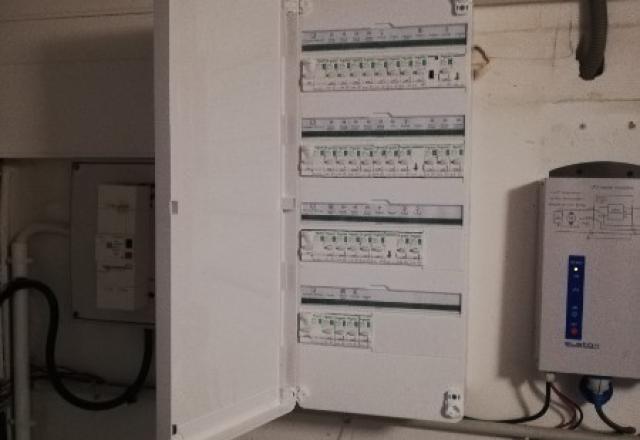 Remplacement de tableau électrique au Tremblay Omonville dans l'EURE